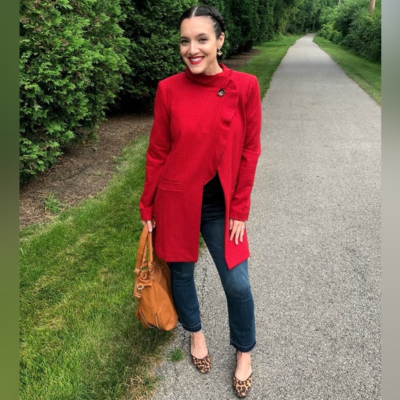 CAbi 3546 Celebration Houndstooth Red Ponte Long Jacket Coat Front Ruffle Large - Picture 7 of 16